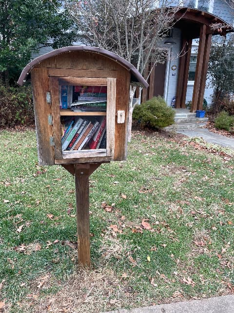 Obrashov house library