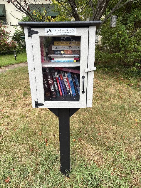 6609 library image